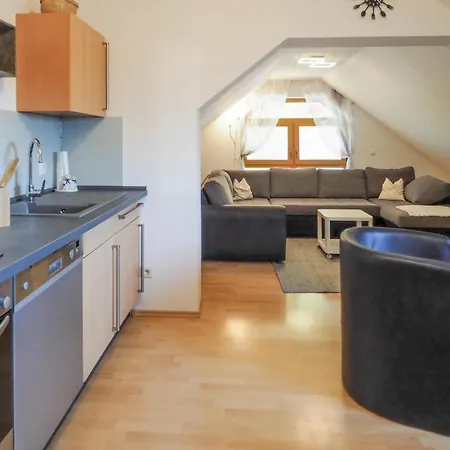 2 Bedroom Cozy In *